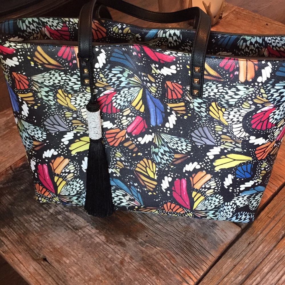 INC Tote
